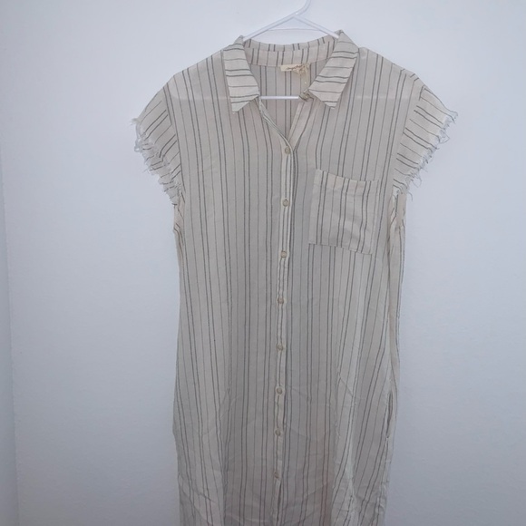 NWT Mystree Button Down Raw Hem Shortsleeve Dress - Picture 4 of 8